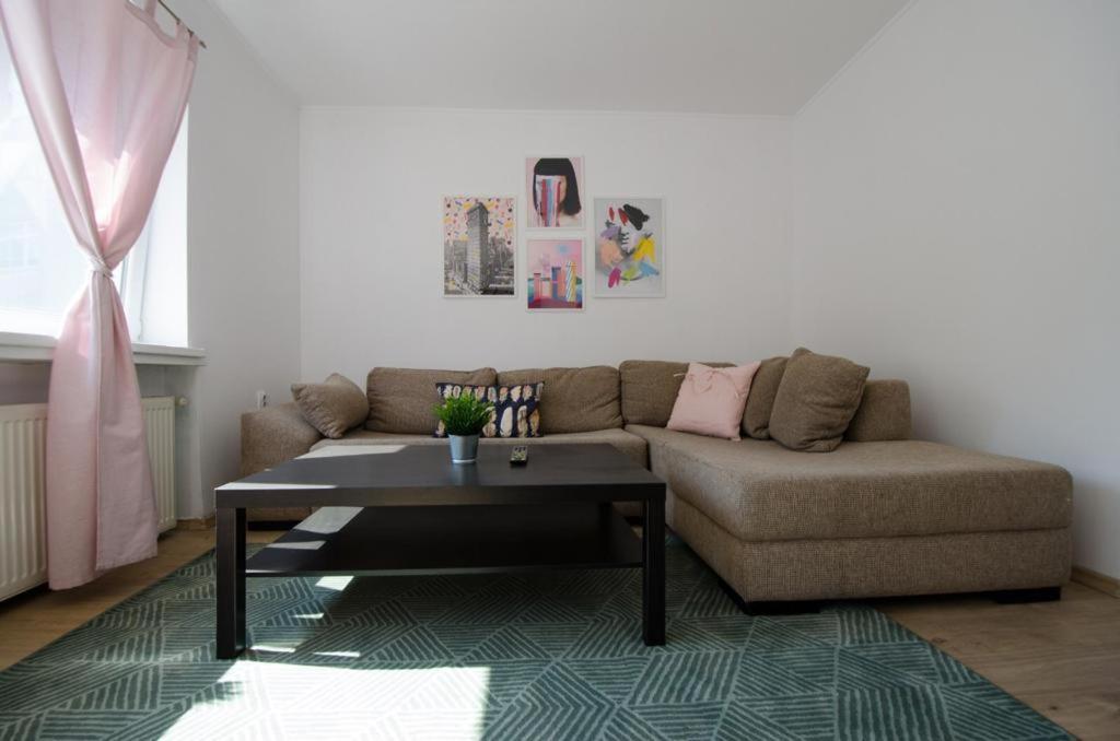 Bright Apartment Near Cismigiu And Old Town Bucarest Exterior foto