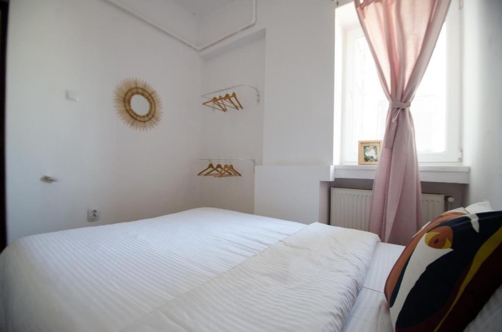 Bright Apartment Near Cismigiu And Old Town Bucarest Exterior foto